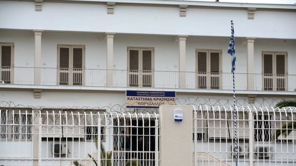 Εξαρθρώθηκε η εγκληματική οργάνωση που σχεδίαζε δολοφονίες μέσα από τον Κορυδαλλό – Σε ποιες γνωστές εκτελέσεις εμπλέκεται